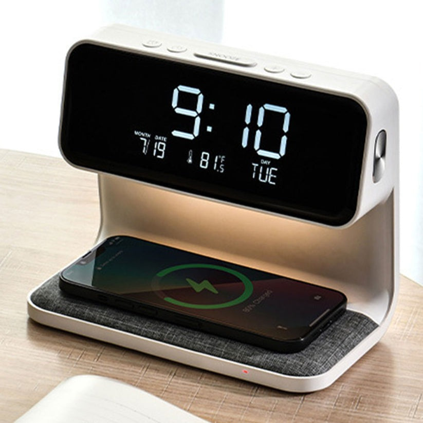 cj 4 Bedside Trio Charger